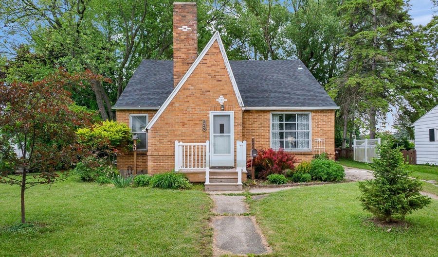 229 Rockingham Ave, Alma, MI 48801 - 3 Beds, 1 Bath