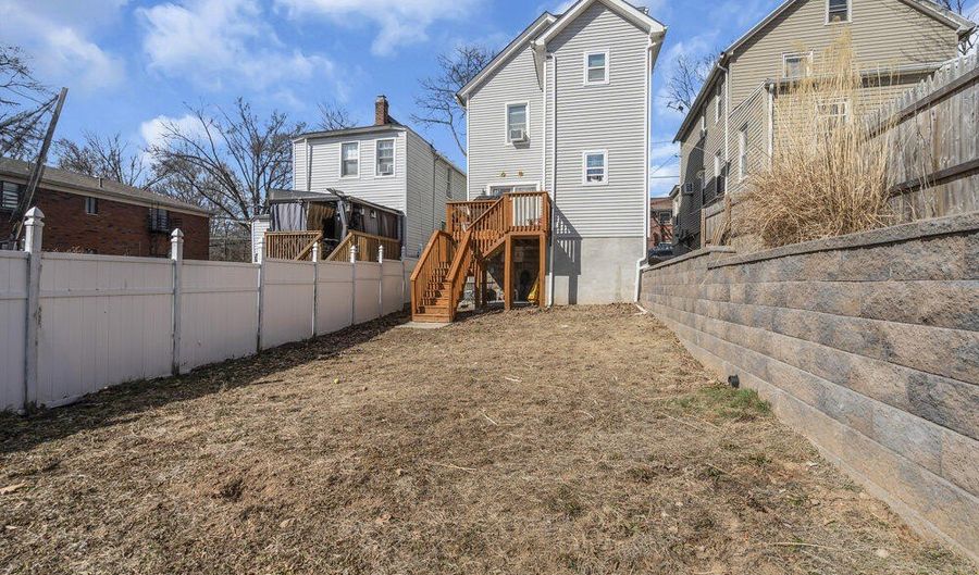 10 Bridge St, Belleville, NJ 07109 - 3 Beds, 2 Bath