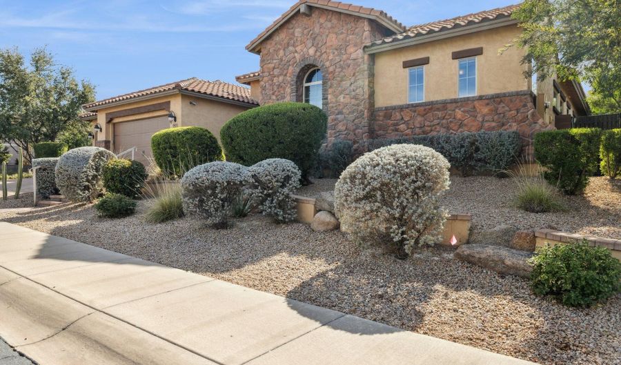 5907 E CALLE DE LAS ESTRELLAS, Cave Creek, AZ 85331 - 3 Beds, 4 Bath