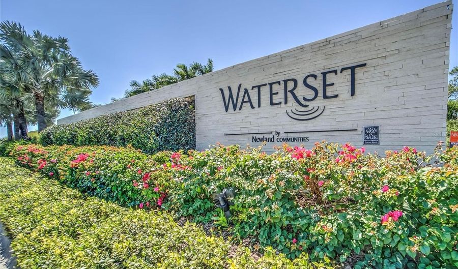 7116 ESTERO Ct, Apollo Beach, FL 33572 - 4 Beds, 3 Bath