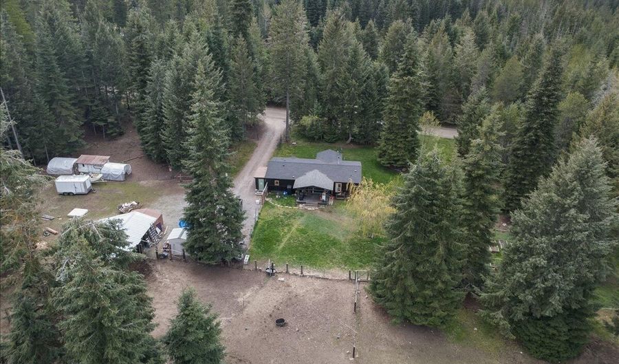 30758 N Caravelle Rd, Athol, ID 83801 - 3 Beds, 2 Bath