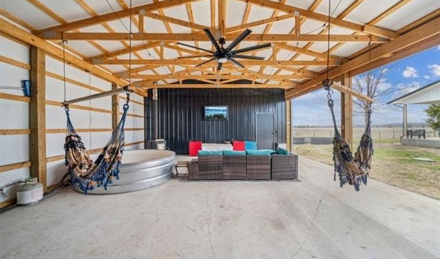 7482 N 439, Adair, OK 74330 - 4 Beds, 3 Bath