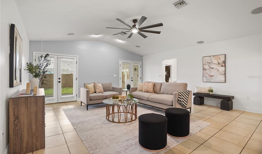3601 NEPTUNE Dr, Orlando, FL 32804 - 3 Beds, 3 Bath