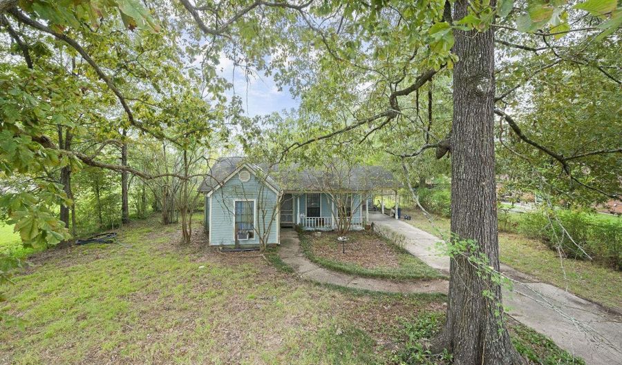 6834 Saint Mary Ave, Baton Rouge, LA 70811 - 3 Beds, 1 Bath