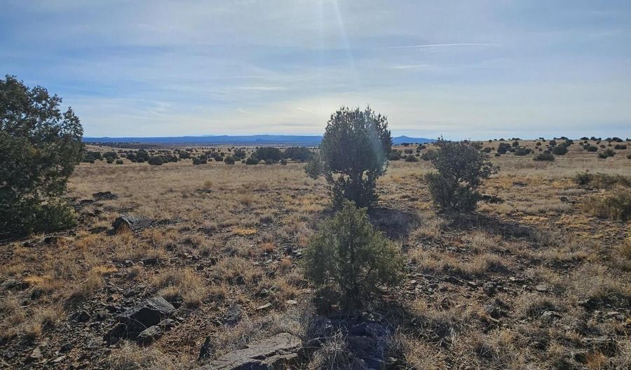 N Picacho Butte Drive, Ash Fork, AZ 86320 - 0 Beds, 0 Bath