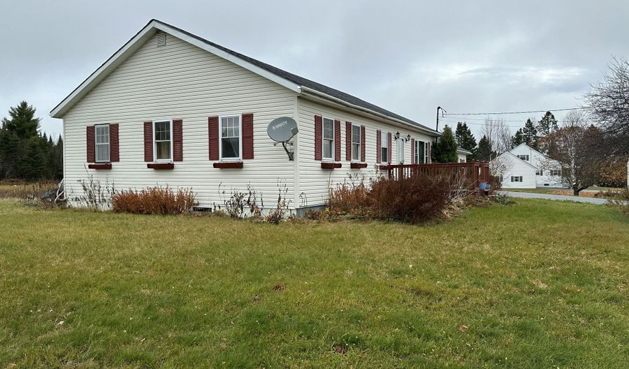 360 Presque Isle Rd, Ashland, ME 04732 - 3 Beds, 1 Bath