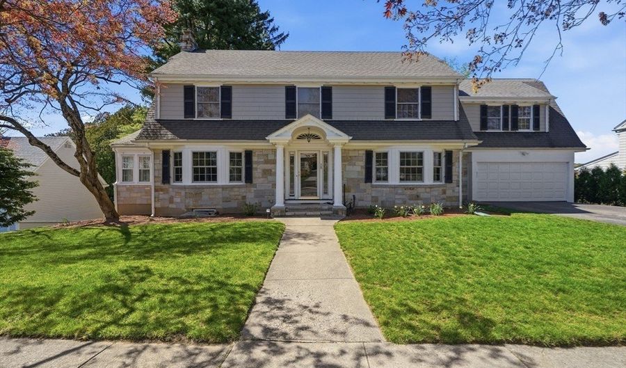 28 Homer Rd, Belmont, MA 02478 - 6 Beds, 6 Bath