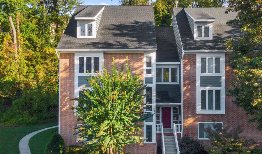 599 OAKLAND HILLS Dr 3A, Arnold, MD 21012 - 3 Beds, 2 Bath