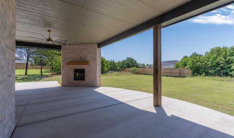 7901 Stagecoach Cir, Arcadia, OK 73007 - 5 Beds, 4 Bath
