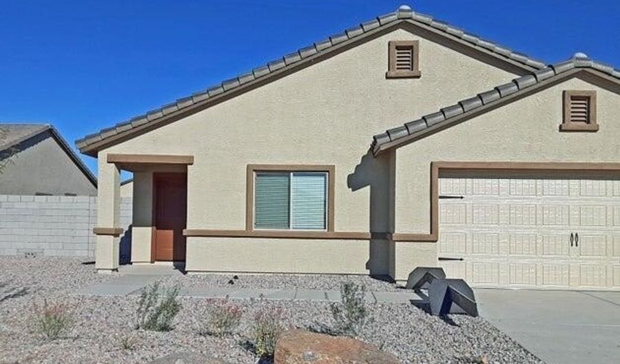 1544 E DEMAIN Dr, Casa Grande, AZ 85122 - 4 Beds, 2 Bath
