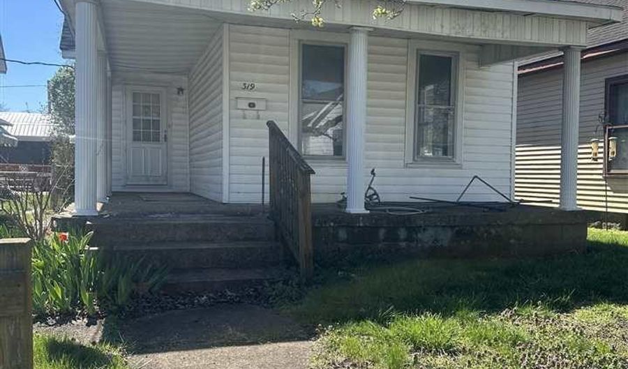 319 Riggy Ave, West Terre Haute, IN 47885 - 2 Beds, 1 Bath