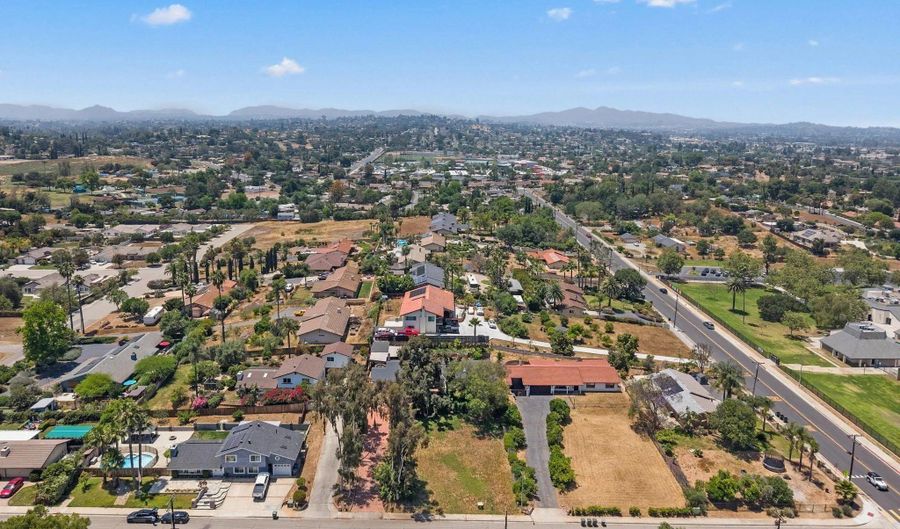 925 Moody Dr, Escondido, CA 92027 - 4 Beds, 3 Bath