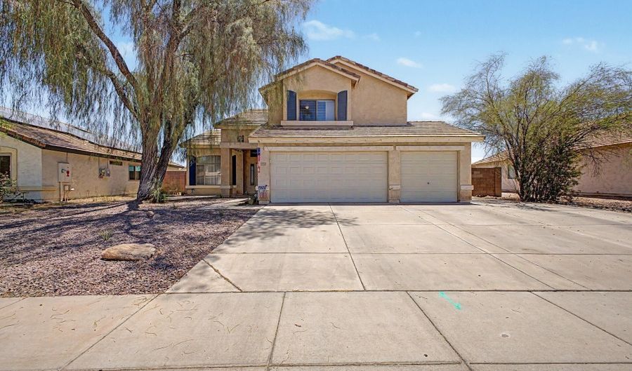 10405 W PRIMROSE Dr, Avondale, AZ 85392 - 4 Beds, 3 Bath