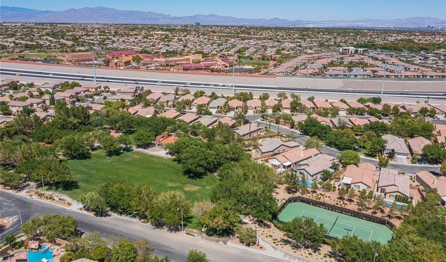 11074 Caramel Crest Ct, Las Vegas, NV 89135 - 4 Beds, 3 Bath