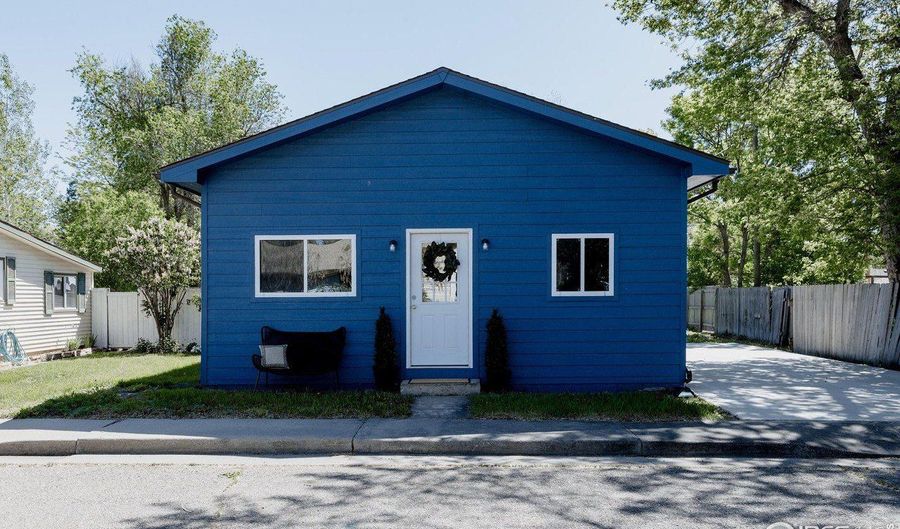 934 6th St, Berthoud, CO 80513 - 2 Beds, 1 Bath