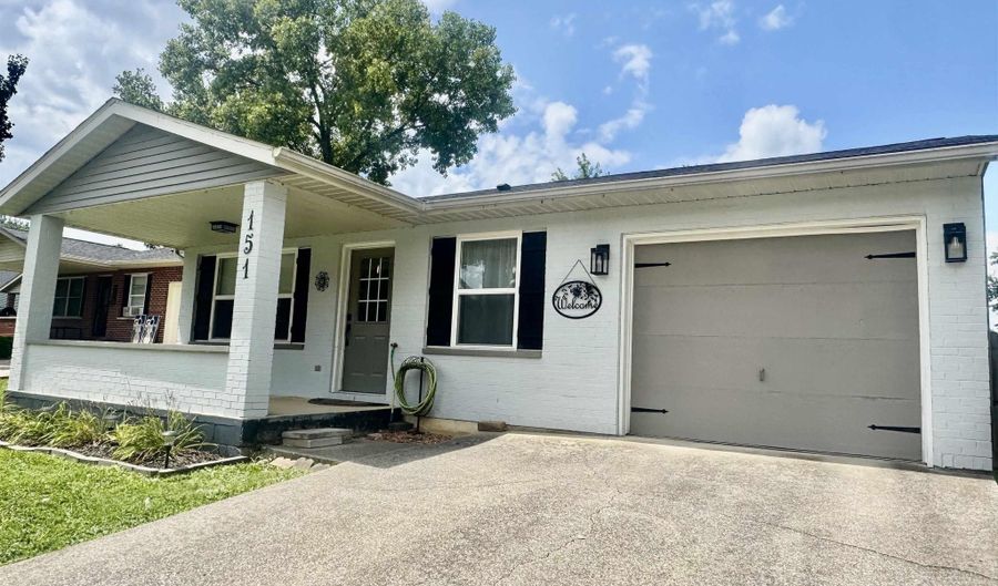 151 J Hunter Dr, Bedford, IN 47421 - 3 Beds, 1 Bath