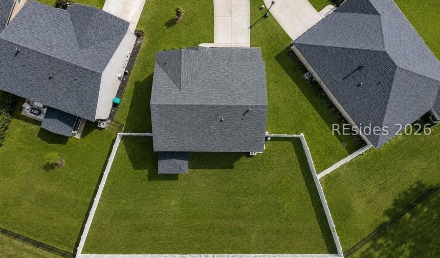 16 Ashington Dr, Bluffton, SC 29910 - 5 Beds, 3 Bath