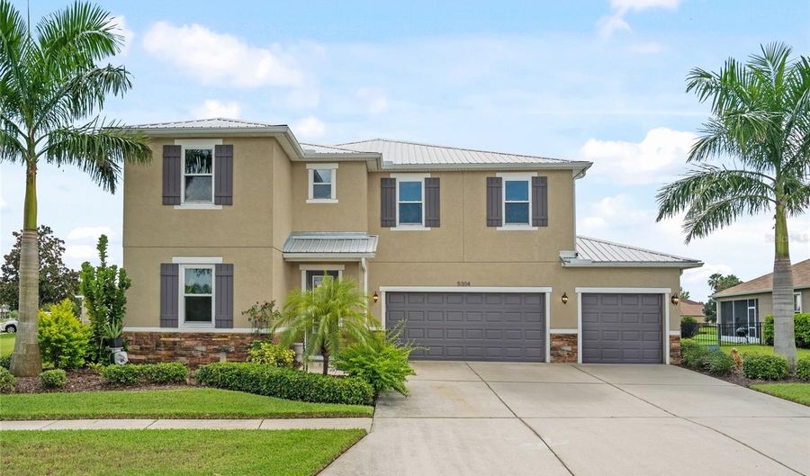 5304 SANDY SHELL Dr, Apollo Beach, FL 33572 - 6 Beds, 4 Bath