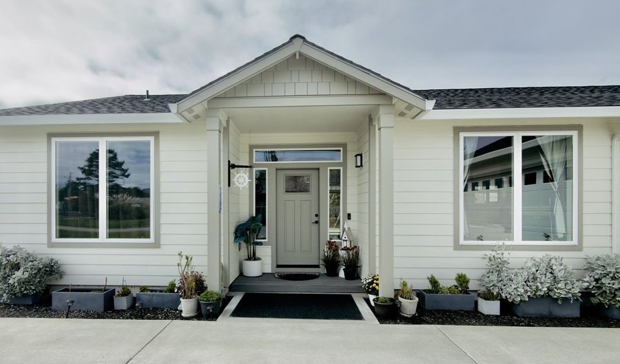 7205 EDGE CLIFF Dr, Brookings, OR 97415 - 3 Beds, 2 Bath