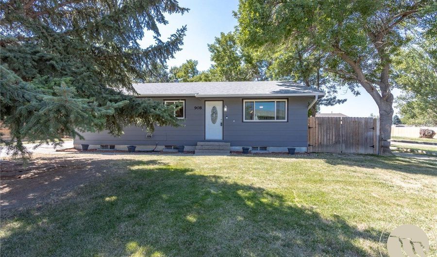 908 Saddle Ln, Billings, MT 59101 - 5 Beds, 2 Bath