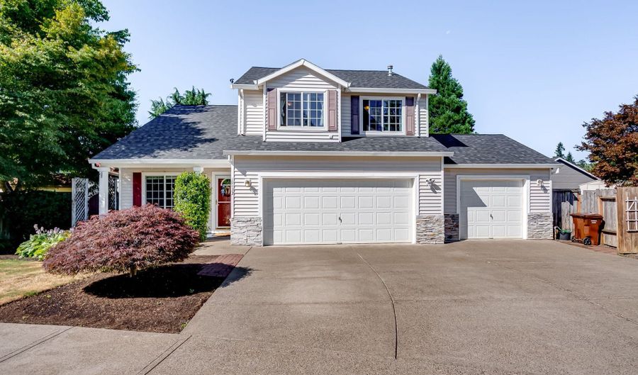 19433 PROSPECTOR Ter, Oregon City, OR 97045 - 4 Beds, 3 Bath