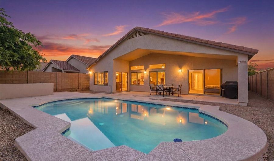 4602 E THORN TREE Dr, Cave Creek, AZ 85331 - 3 Beds, 2 Bath