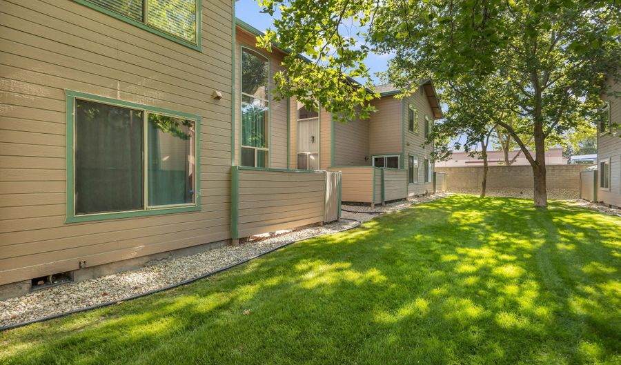 1712 Darin Ct, Carson City, NV 89701 - 3 Beds, 3 Bath