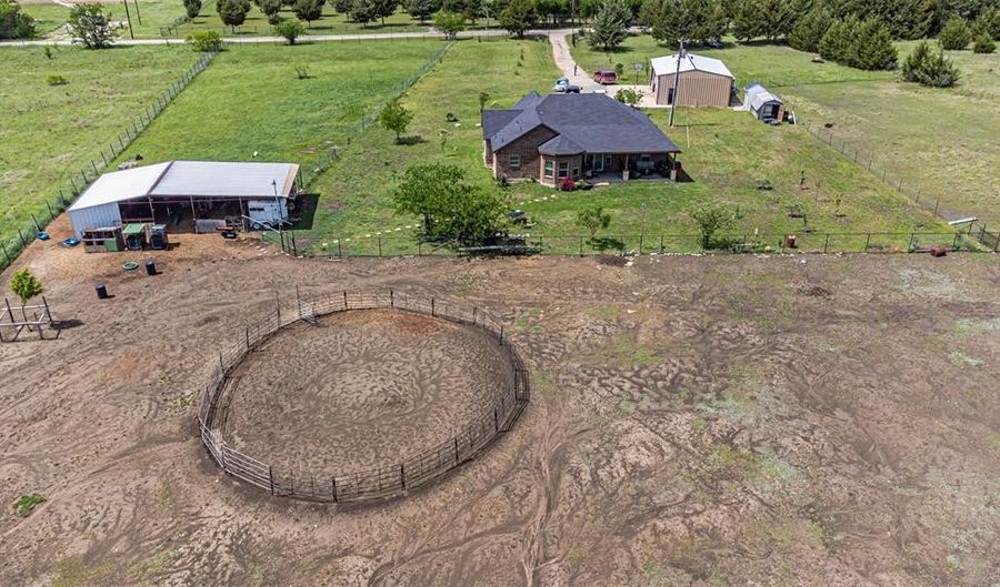 5032 County Road 212, Alvarado, TX 76009 - 4 Beds, 3 Bath