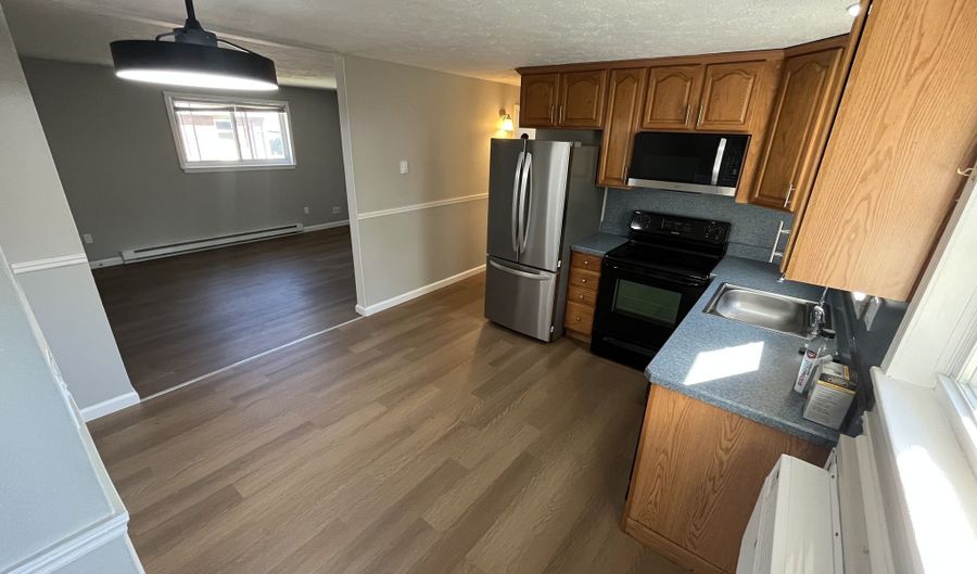 322 Emmett St, Bristol, CT 06010 - 2 Beds, 1 Bath