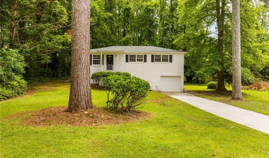 4220 Hasty Ln, Austell, GA 30106 - 4 Beds, 2 Bath