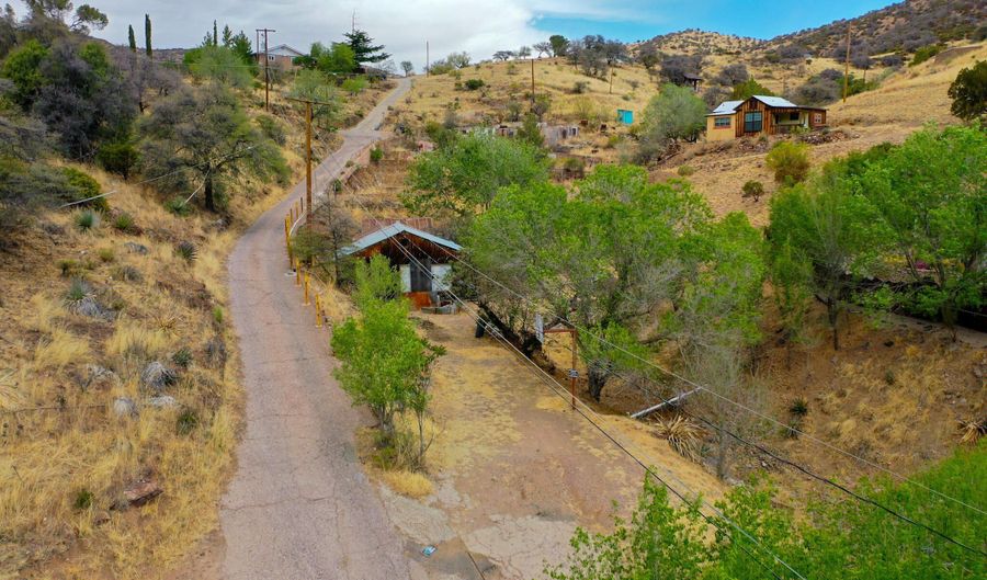 123 Star Ave, Bisbee, AZ 85603 - 2 Beds, 1 Bath