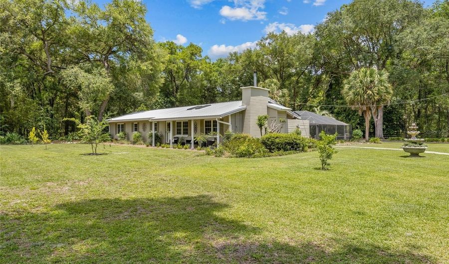 7421 SW 164TH St, Archer, FL 32618 - 3 Beds, 3 Bath