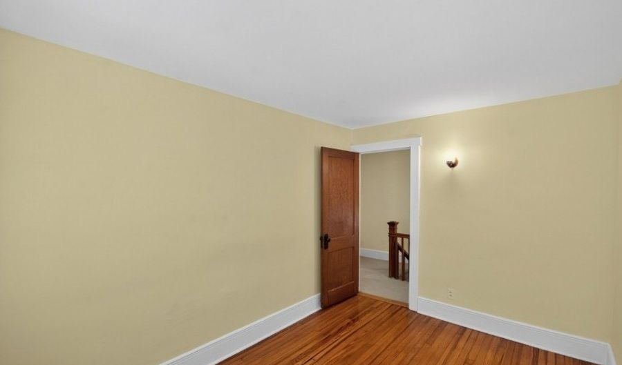 438 Joralemon St, Belleville, NJ 07109 - 3 Beds, 2 Bath