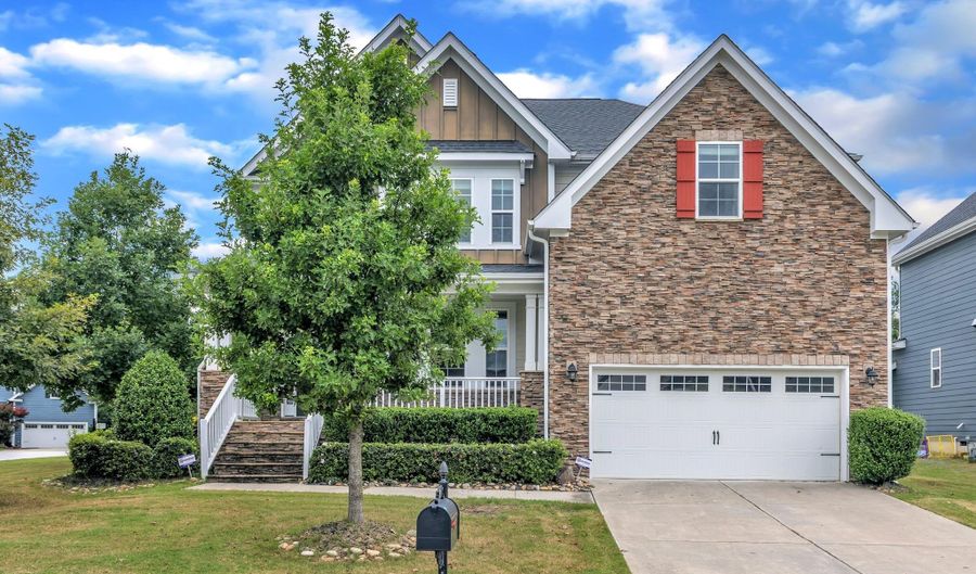 3916 Chapel Oak Dr, Apex, NC 27502 - 5 Beds, 5 Bath