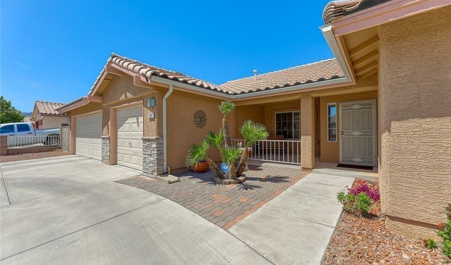 2001 Appaloosa Rd, Henderson, NV 89002 - 3 Beds, 2 Bath