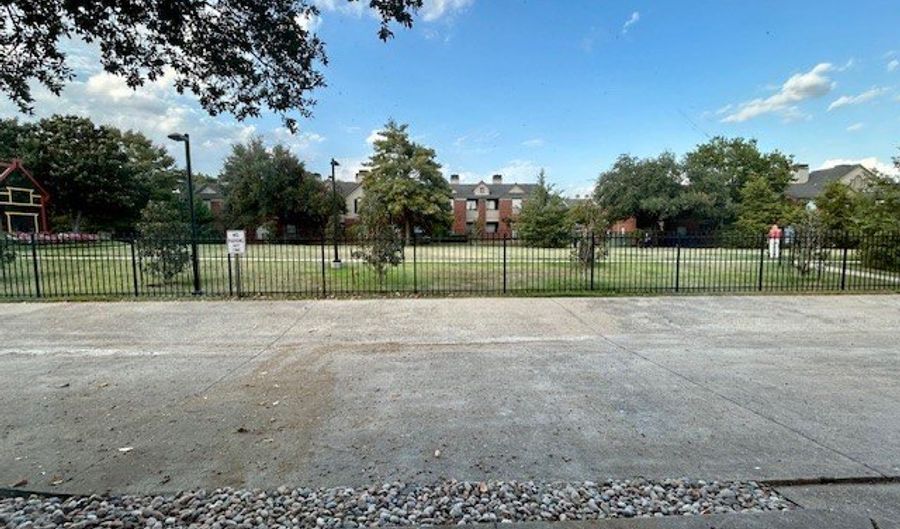 17119 Upper Bay Rd, Addison, TX 75001 - 2 Beds, 2 Bath