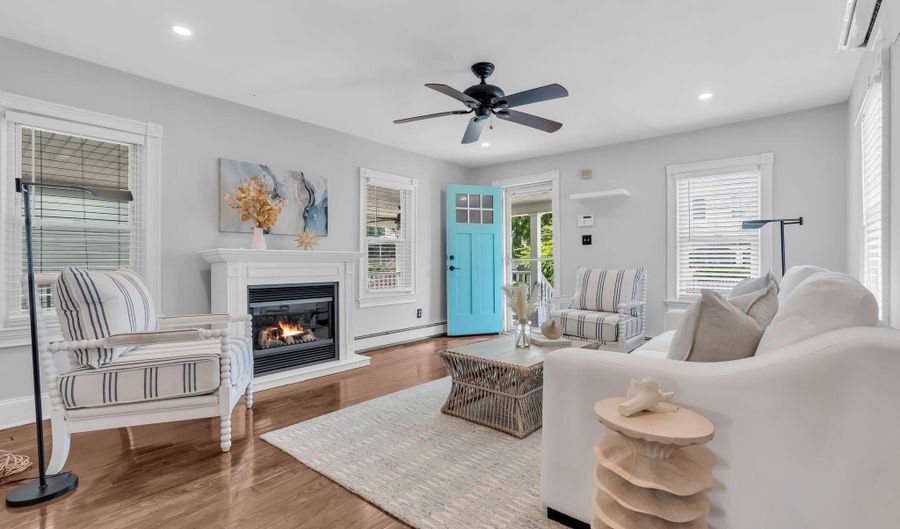 830 Dunlewy St, Asbury Park, NJ 07712 - 3 Beds, 2 Bath