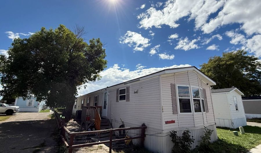 26900 E Colfax Ave 269, Aurora, CO 80018 - 3 Beds, 2 Bath