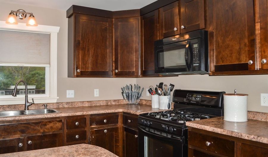 16 Vilas Rd, Alstead, NH 03602 - 5 Beds, 4 Bath