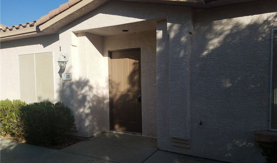 227 BIG HORN Dr, Boulder City, NV 89005 - 2 Beds, 2 Bath