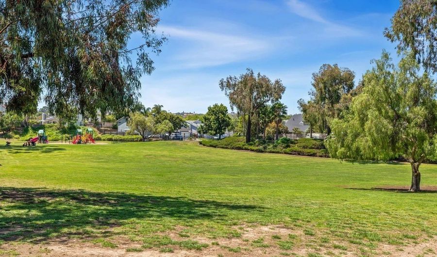 1683 Mustang Way, Oceanside, CA 92057 - 3 Beds, 2 Bath
