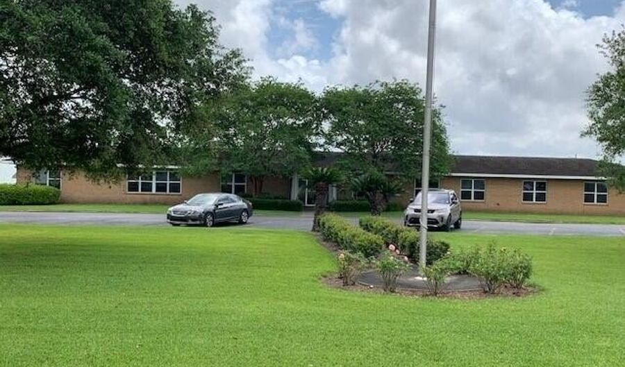 3520 Veterans Memorial Dr, Abbeville, LA 70510 - 0 Beds, 0 Bath