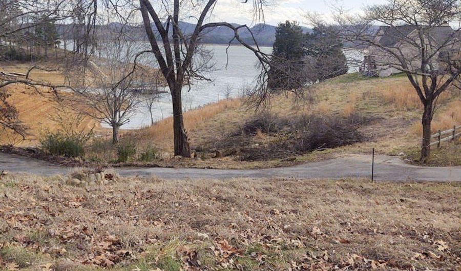 565 Hickory Hill Dr, Bean Station, TN 37708 - 4 Beds, 2 Bath