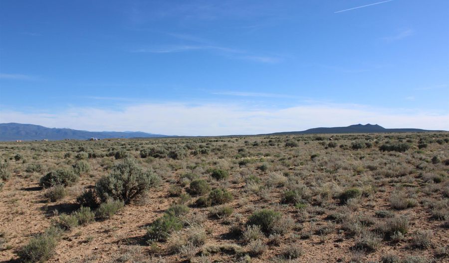 Fremont, Carson, NM 87517 - 0 Beds, 0 Bath
