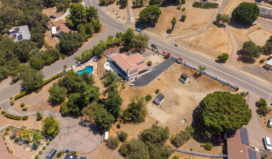 614 SNEATH Way, Alpine, CA 91901 - 4 Beds, 4 Bath