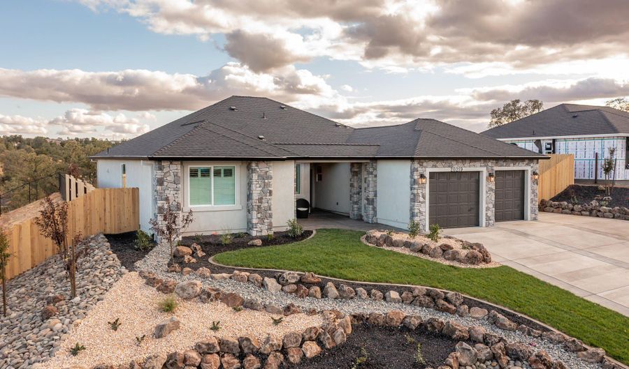 20219 Solomon Peak Dr, Anderson, CA 96007 - 4 Beds, 2 Bath