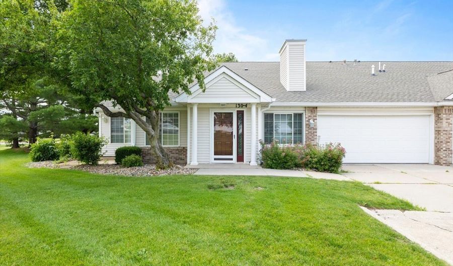130 NW Georgetown Blvd 4, Ankeny, IA 50023 - 2 Beds, 2 Bath