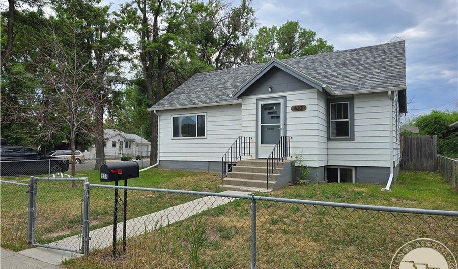 522 S 35th St, Billings, MT 59101 - 2 Beds, 1 Bath