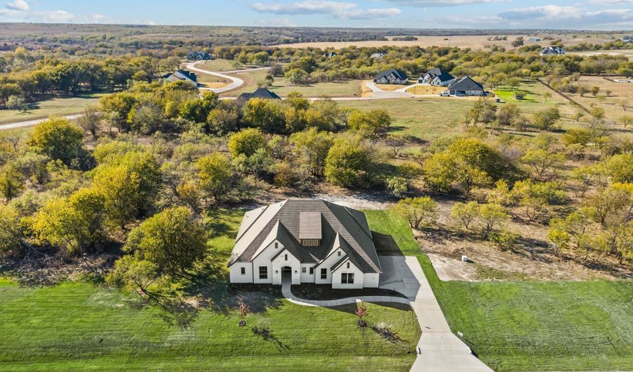 4005 Brown Bear Dr, Aledo, TX 76008 - 4 Beds, 4 Bath