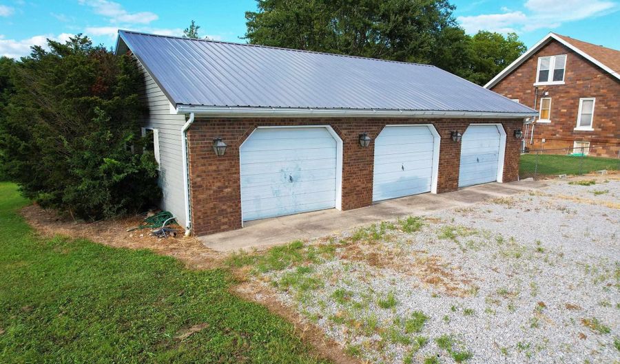 12226 11 Hwy, Allendale, IL 62410 - 3 Beds, 1 Bath